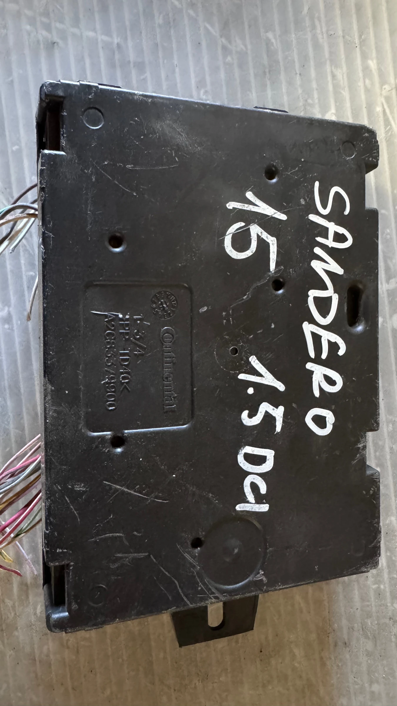 BCM   Dacia Sandero - A2C86181501 / A2C83379900 | Mobile.bg   2