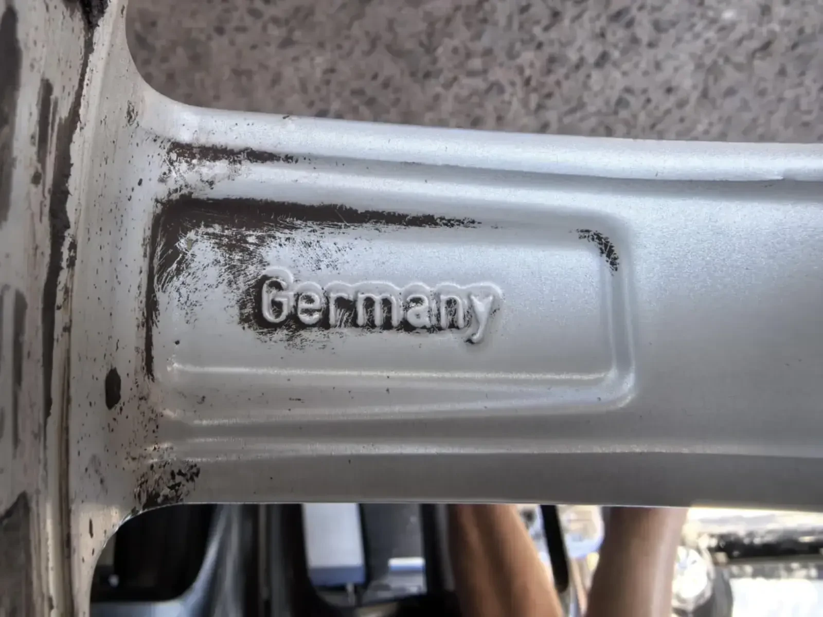    235/55R17  VW Tiguan | Mobile.bg   14