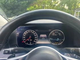 Mercedes-Benz E 220, снимка 12