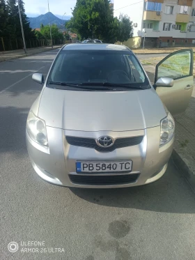 Toyota Auris 1, 6, снимка 1