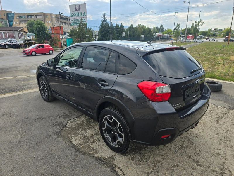 Subaru XV 1.6 Aвтоматик топ състояние., снимка 6 - Автомобили и джипове - 46253942