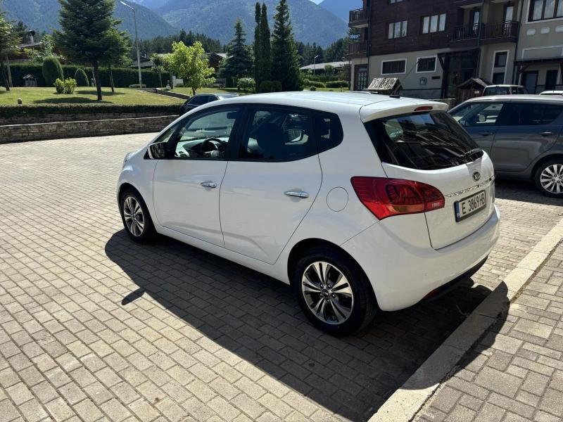 Kia Venga 1.6 CRDi, снимка 2 - Автомобили и джипове - 47265763