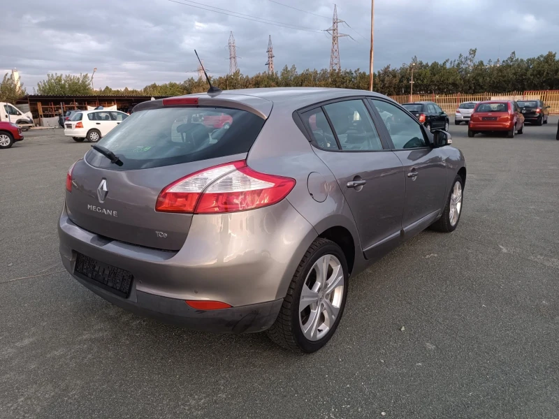 Renault Megane 1.2, снимка 5 - Автомобили и джипове - 47320998