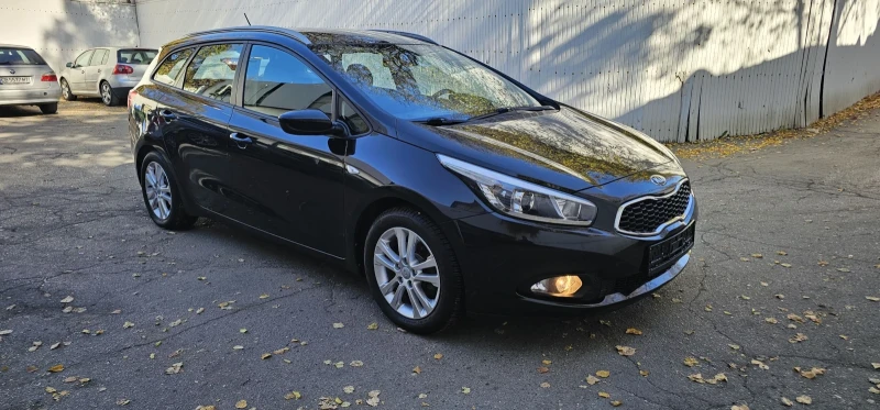 Kia Ceed 1.4 Бензин ГАЗ Германия ТЮФ Лизинг , снимка 1 - Автомобили и джипове - 47770536