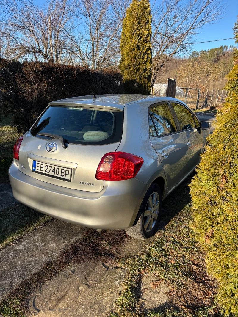 Toyota Auris 1.4, снимка 9 - Автомобили и джипове - 48406228