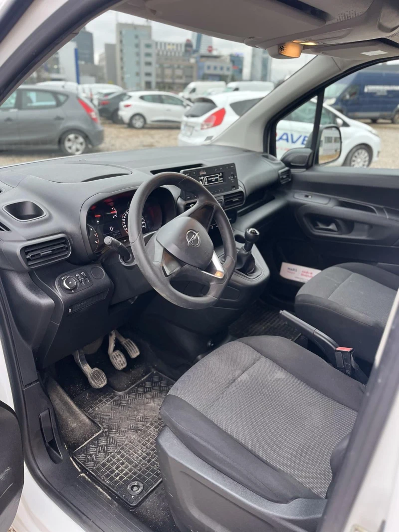 Opel Combo, снимка 6 - Автомобили и джипове - 48754495