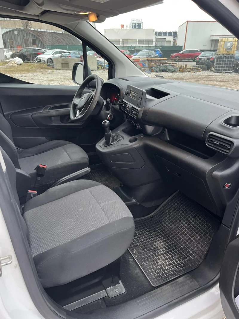 Opel Combo, снимка 5 - Автомобили и джипове - 48754495