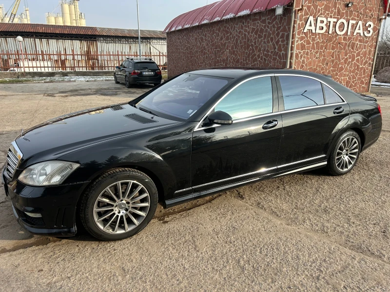 Mercedes-Benz S 500 Designo, снимка 4 - Автомобили и джипове - 48755559