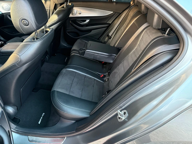 Mercedes-Benz E 300 AMG, снимка 10 - Автомобили и джипове - 52121653