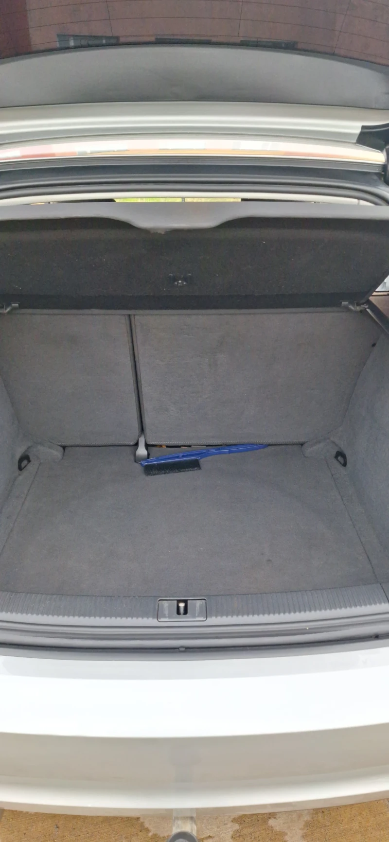 Audi A3 1.6TDI Facellift, снимка 8 - Автомобили и джипове - 52740568