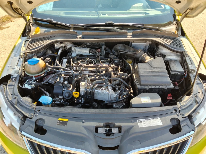 Skoda Rapid 1.6, снимка 12 - Автомобили и джипове - 52158565