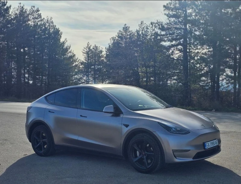 Tesla Model Y 4x4 Европейска Long range, снимка 8 - Автомобили и джипове - 52844102