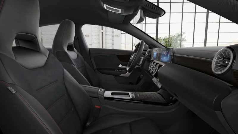 Mercedes-Benz CLA 220 4MATIC, снимка 9 - Автомобили и джипове - 53286607