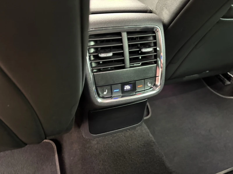 Skoda Octavia 2.0TDI/FULL, снимка 11 - Автомобили и джипове - 53474592