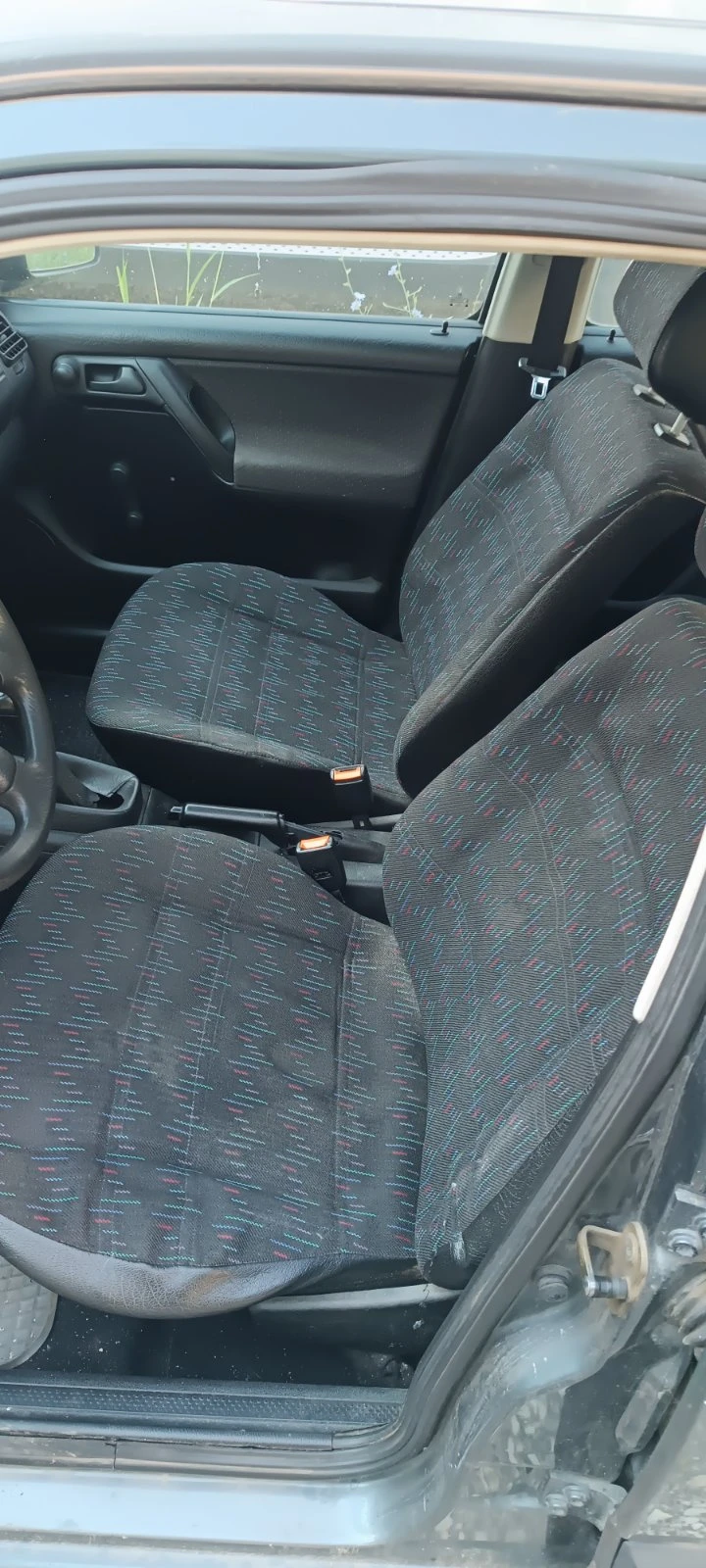 VW Golf 3, снимка 10 - Автомобили и джипове - 56741362