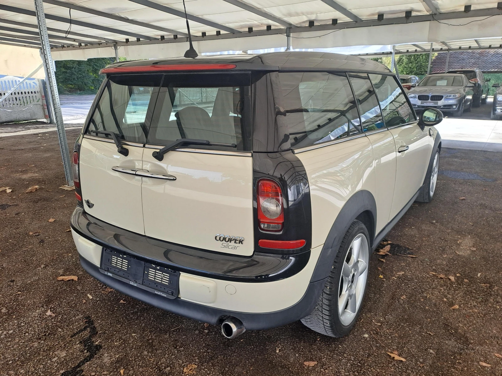 Mini Clubman Clubman Cooper 1.6i* 206 935км - изображение 5