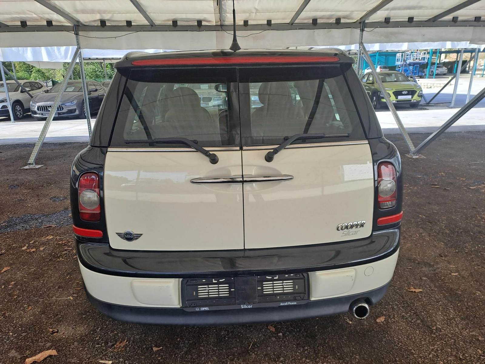 Mini Clubman Clubman Cooper 1.6i* 206 935км - изображение 6