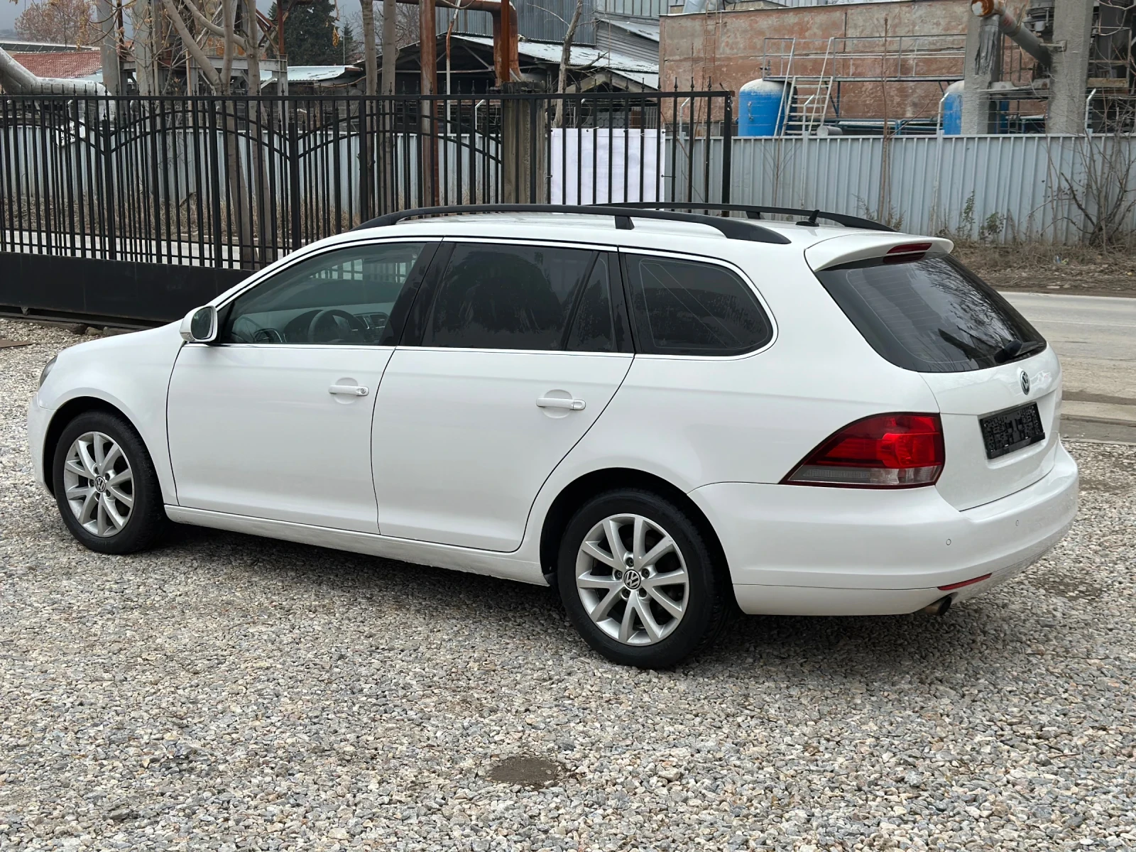 VW Golf 1.6 FULL - изображение 3