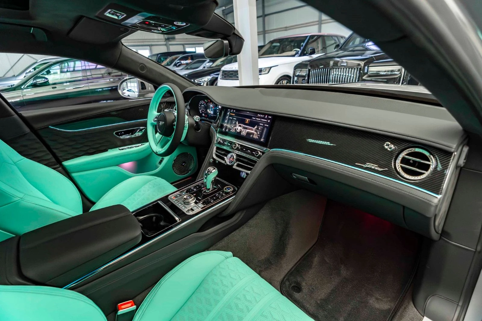 Bentley Flying Spur V8 HYBRID/CARBON/BLACKLINE/FIRST EDITION/NAIM/PANO | Mobile.bg   14