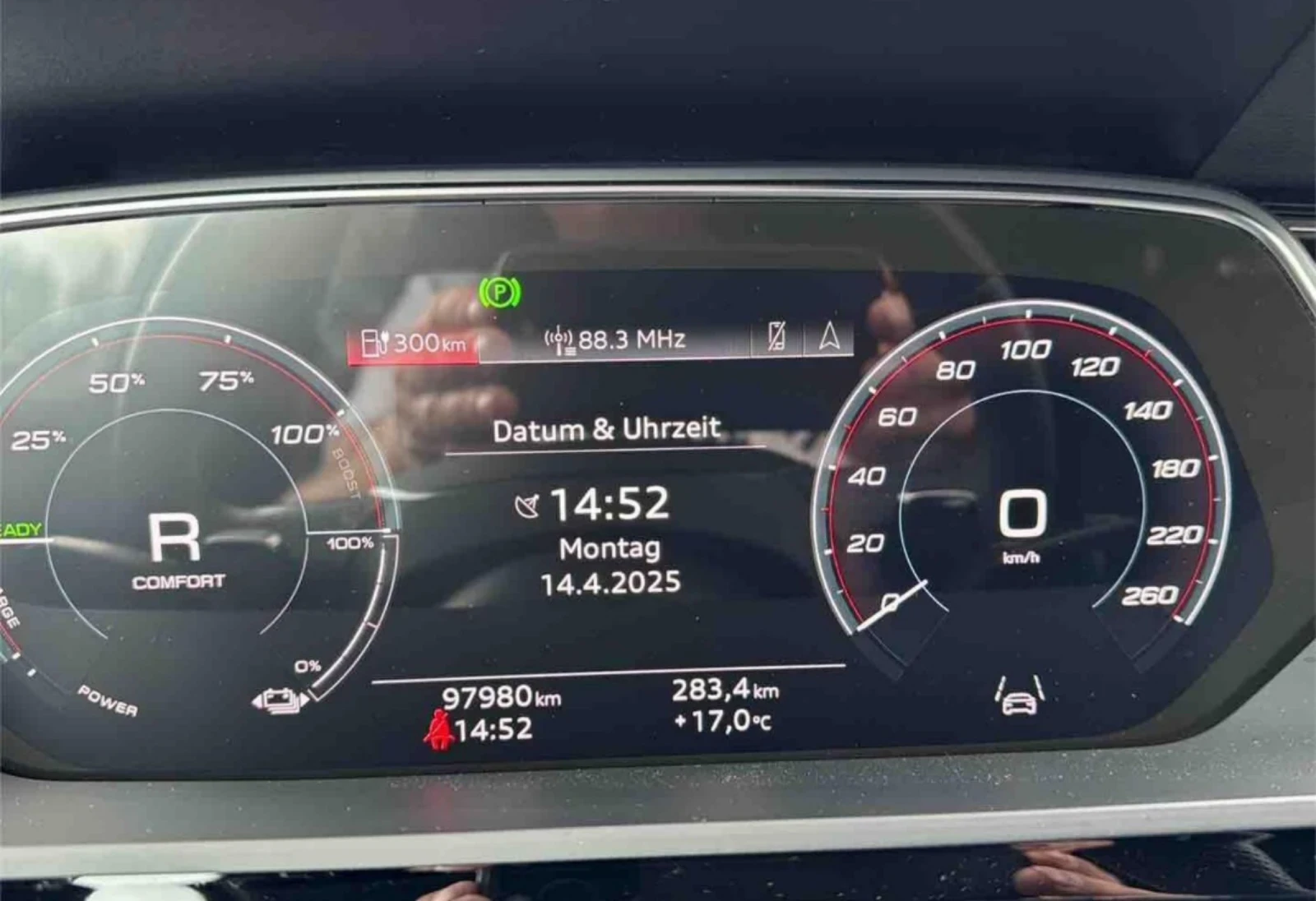 Audi E-Tron 55Quatro/2xSLine/Bkack Edition/Kam - изображение 8