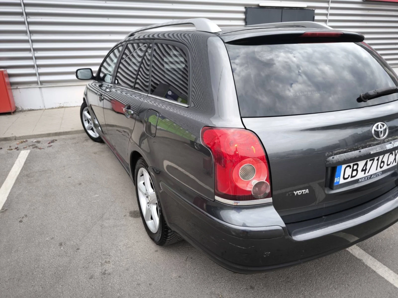 Toyota Avensis  - изображение 4