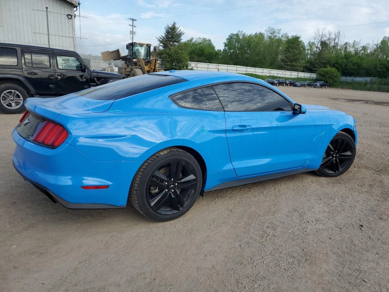 Ford Mustang 2.3* РЪЧКА* РЕАЛНИ КМ ! - изображение 2