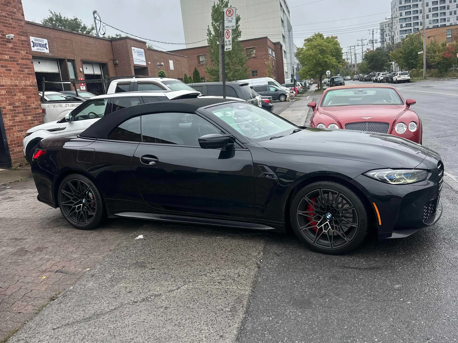 BMW M4 Competition M xDrive * * CARFAX * * АВТО КРЕДИТ *  - изображение 4