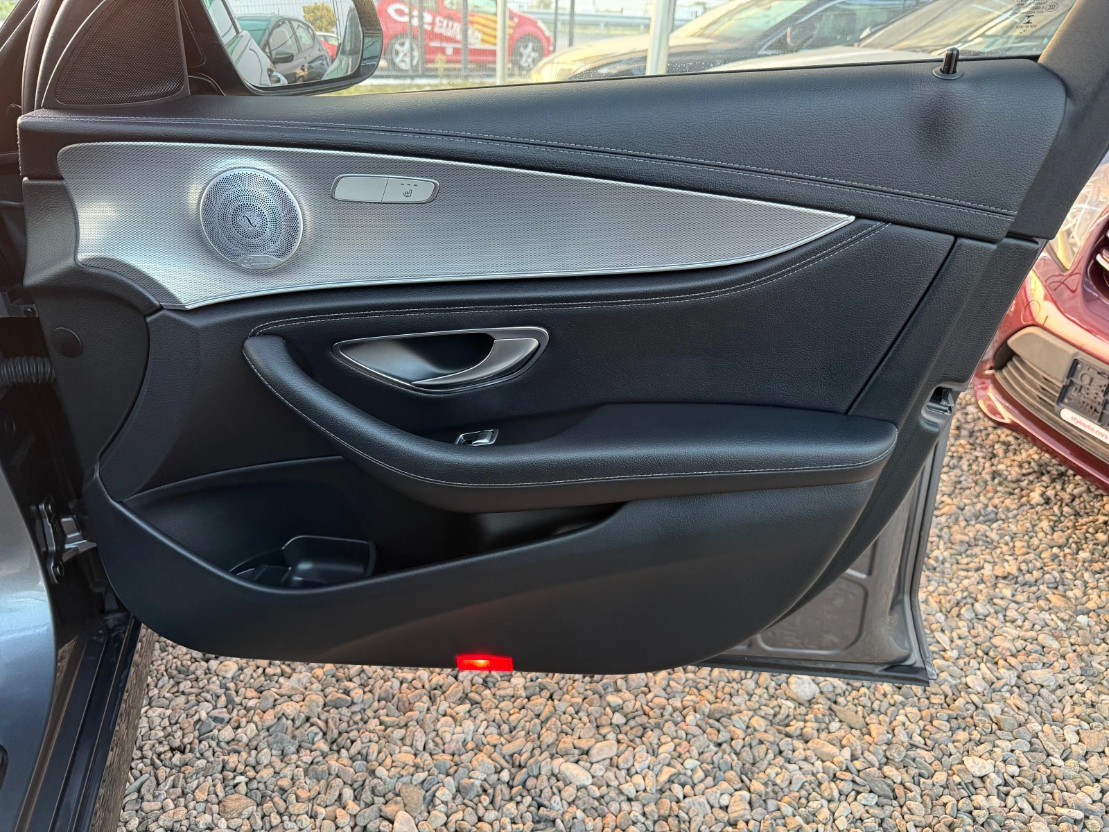 Mercedes-Benz E 300 AMG | Mobile.bg   14