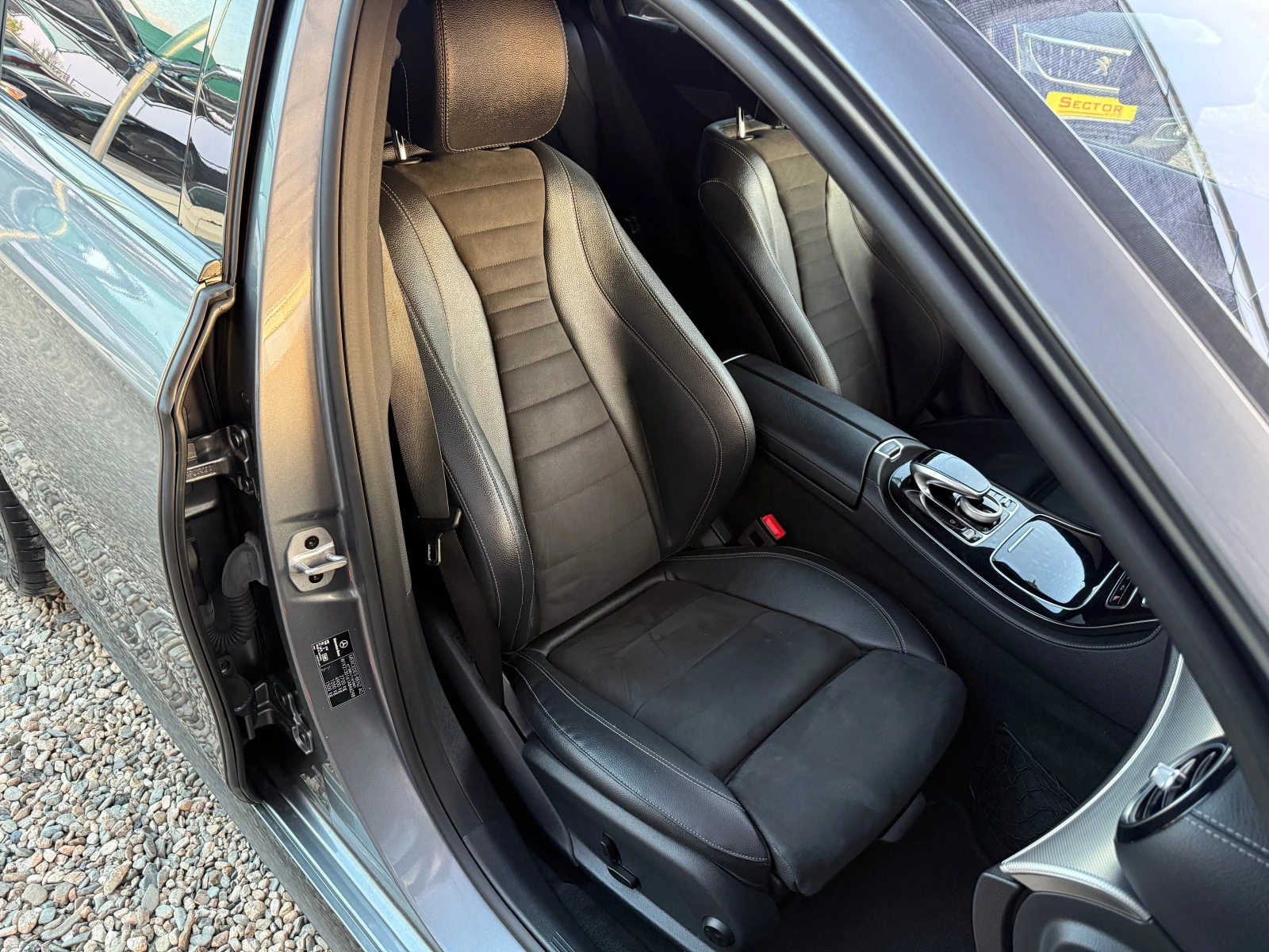 Mercedes-Benz E 300 AMG | Mobile.bg   16