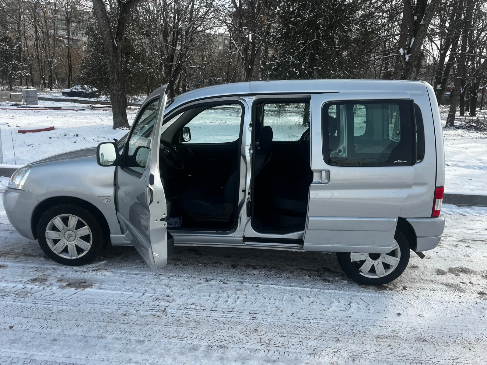 Citroen Berlingo 1, 6i БЕНЗИН/ГАЗ КЛИМА ДВЕ СТРАНИЧНИ ВР. ГЕРМАНИЯ - изображение 7