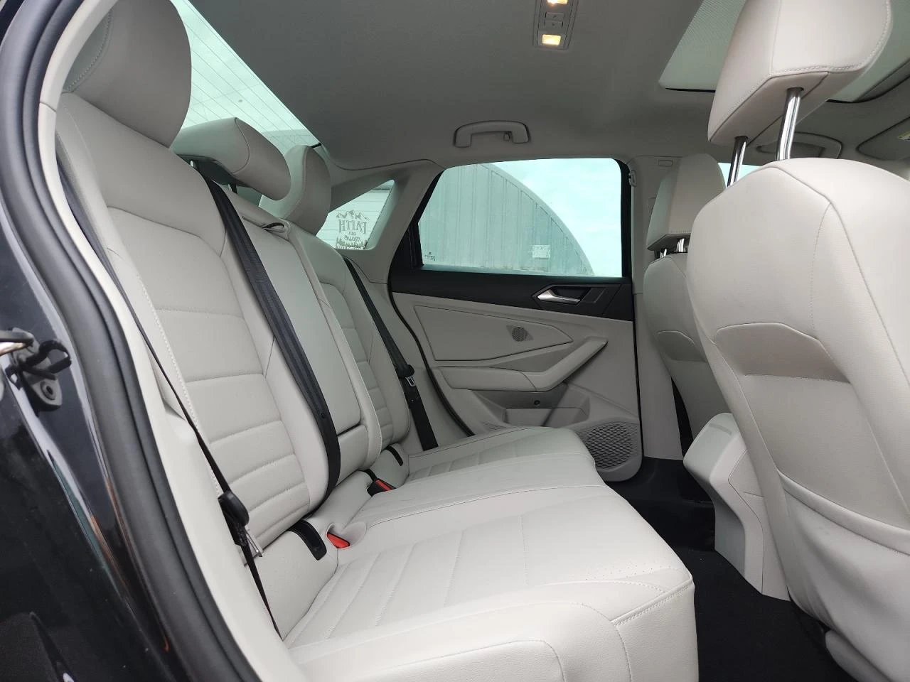 VW Jetta 1.5l Volkswagen Se - изображение 10