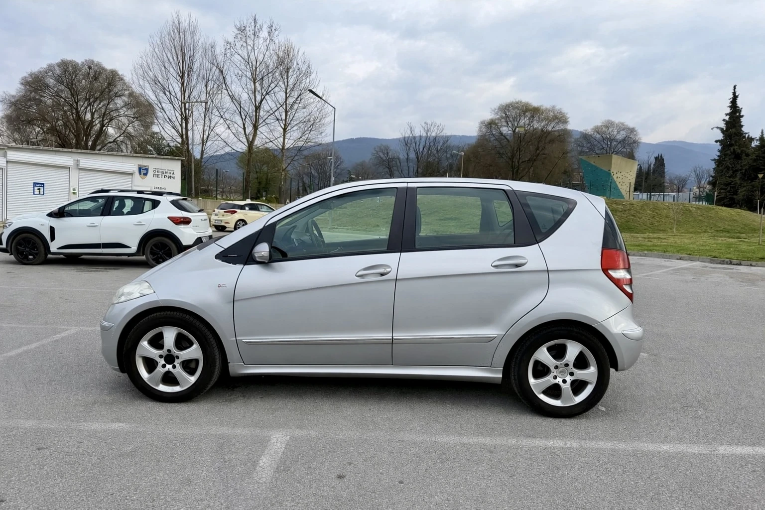 Mercedes-Benz A 180 CDI Facelift , снимка 8 - Автомобили и джипове - 53866139