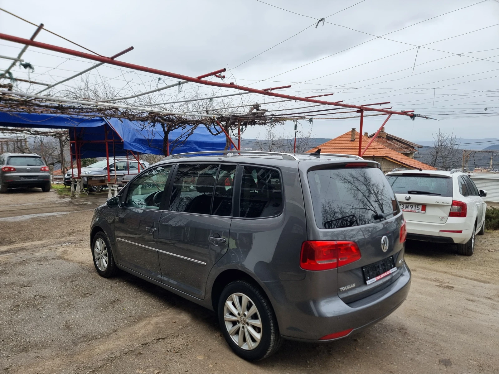 VW Touran 2.0 TDI 140KC* NAVI*  | Mobile.bg � ����������� 9
