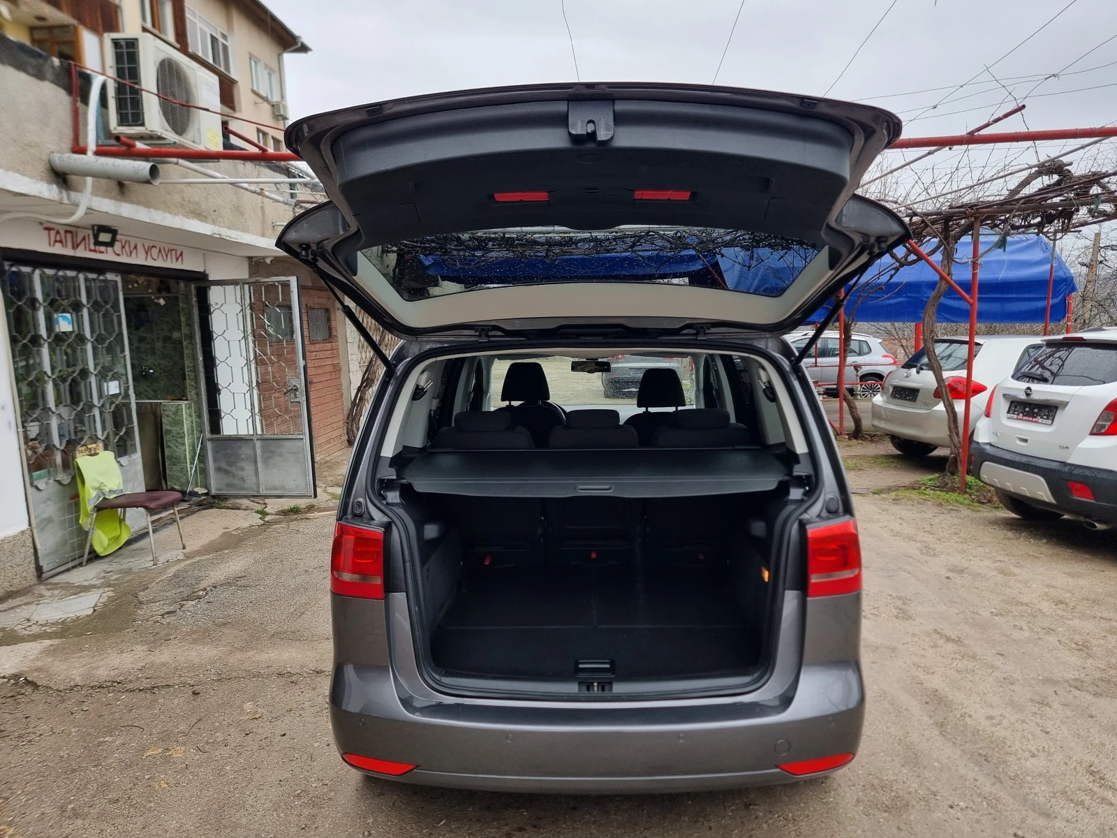 VW Touran 2.0 TDI 140KC* NAVI*  | Mobile.bg � ����������� 14
