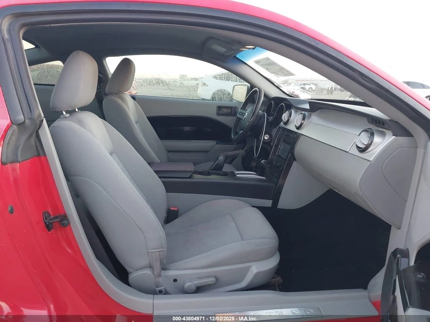 Ford Mustang 4l V6, снимка 5 - Автомобили и джипове - 53745988