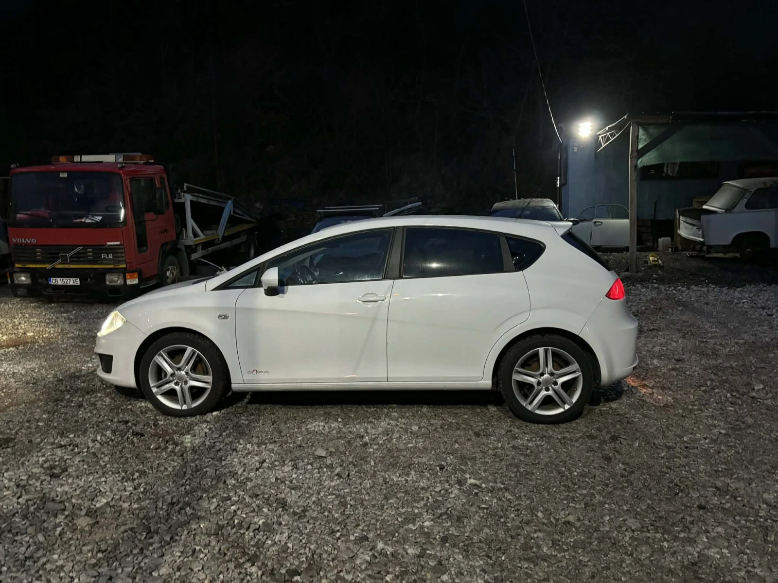 Seat Leon 1.6TDI - изображение 4