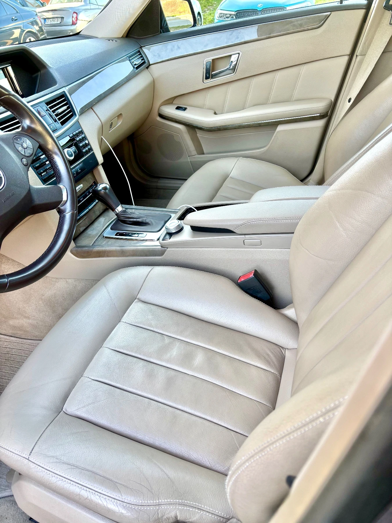 Mercedes-Benz E 220 CDI, снимка 7 - Автомобили и джипове - 53850035