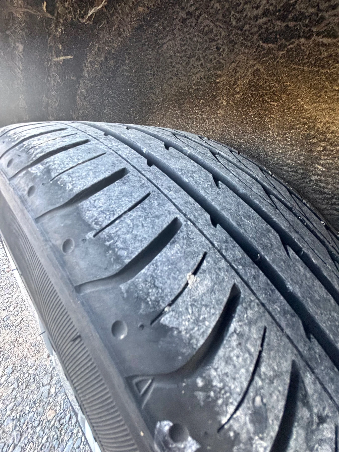 Mercedes-Benz E 220 CDI, снимка 13 - Автомобили и джипове - 53850035