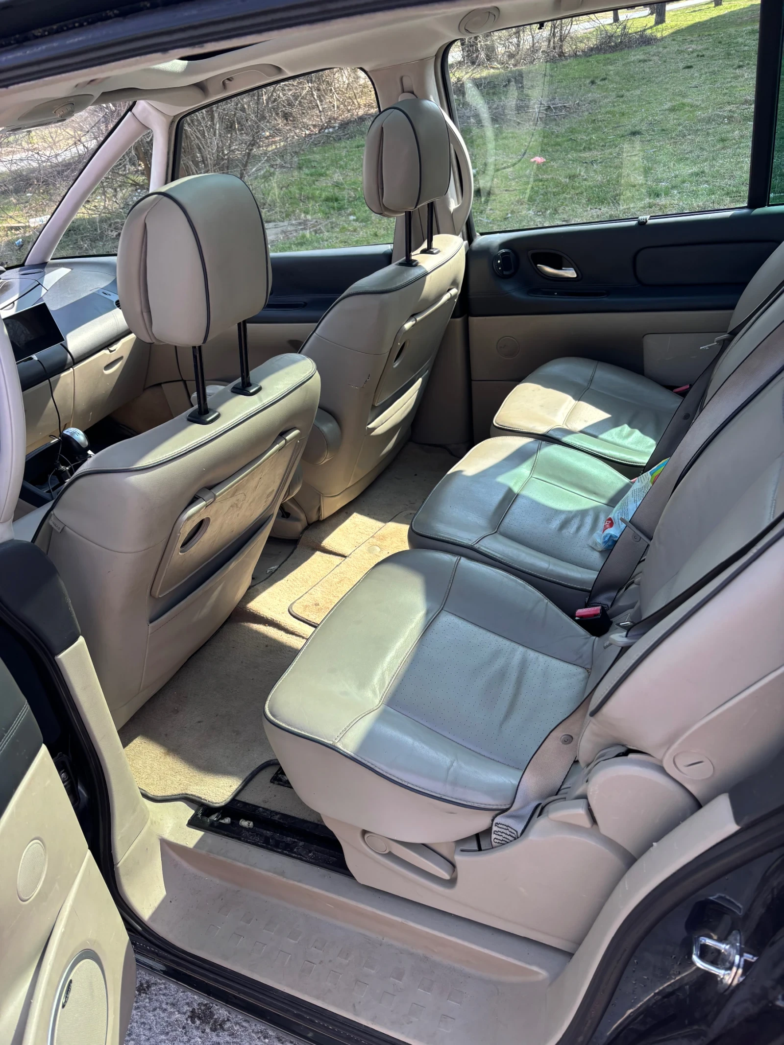 Renault Espace 2.0 dci 173 Initiale, снимка 7 - Автомобили и джипове - 53877114