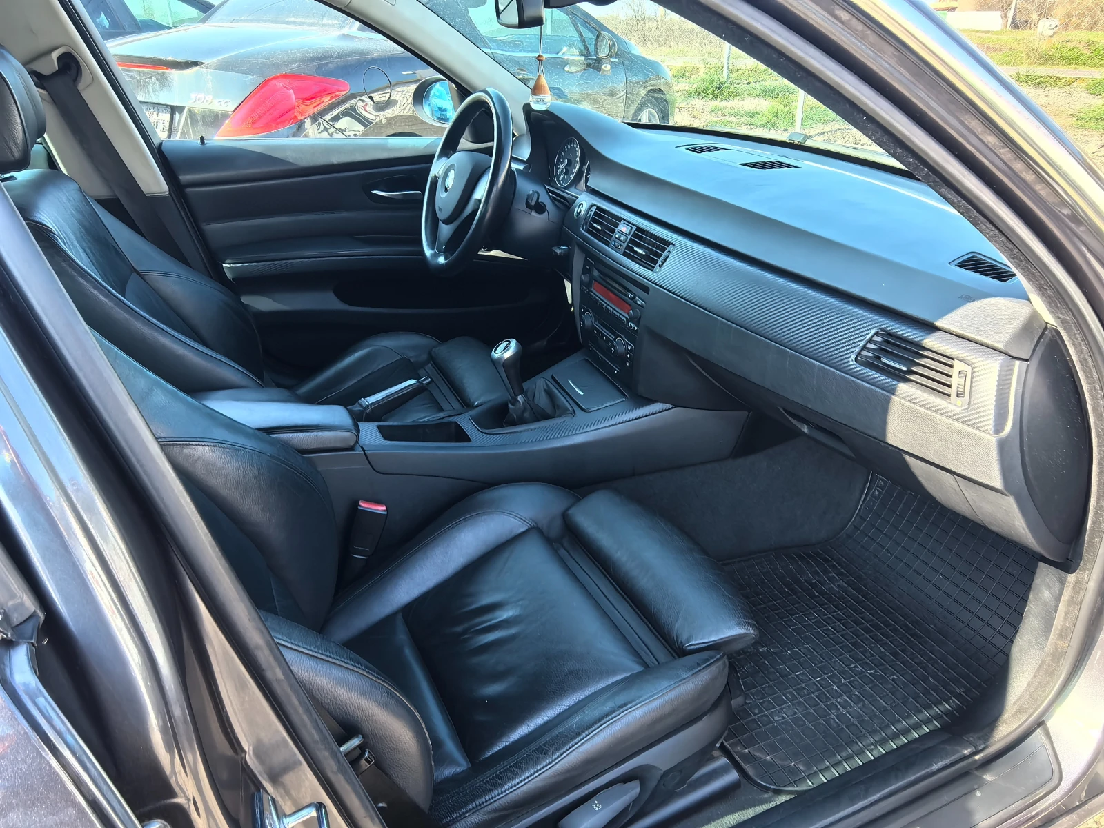 BMW 330 3.0i | Mobile.bg � ����������� 13