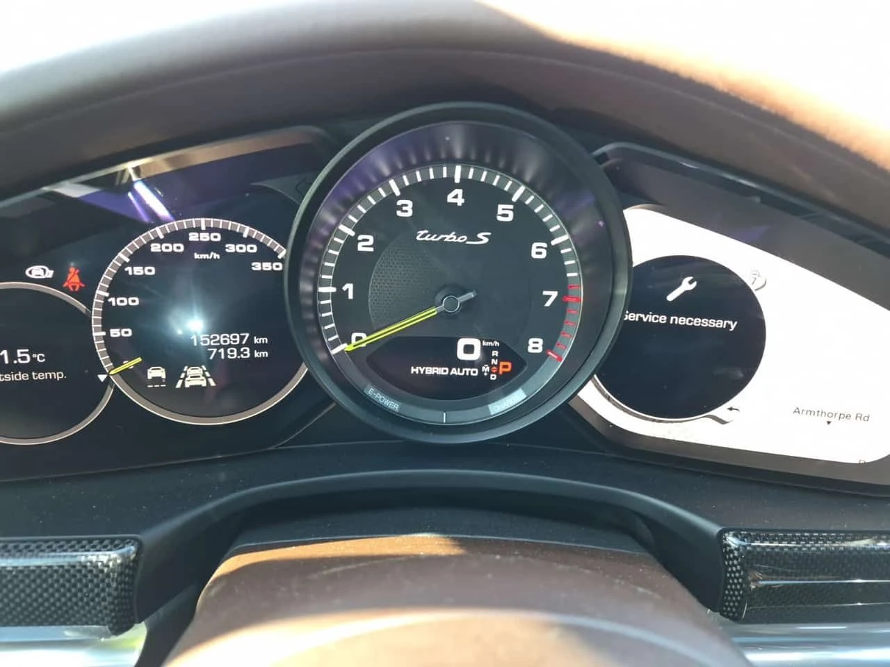 Porsche Panamera  TURBO S | DISTRONIC | 360 | ОБДУХВАНЕ | PANO | , снимка 10 - Автомобили и джипове - 54056444