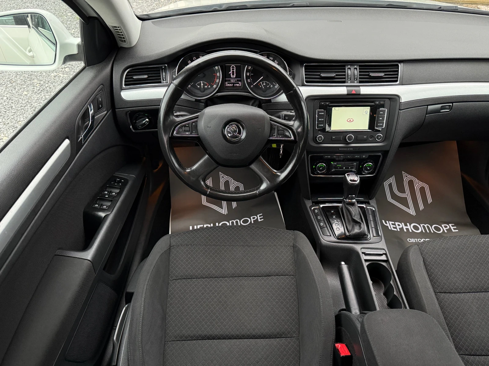 Skoda Superb Wagon 2.0TDI EVO Sportline 4x4 DSG, снимка 15 - Автомобили и джипове - 54132196