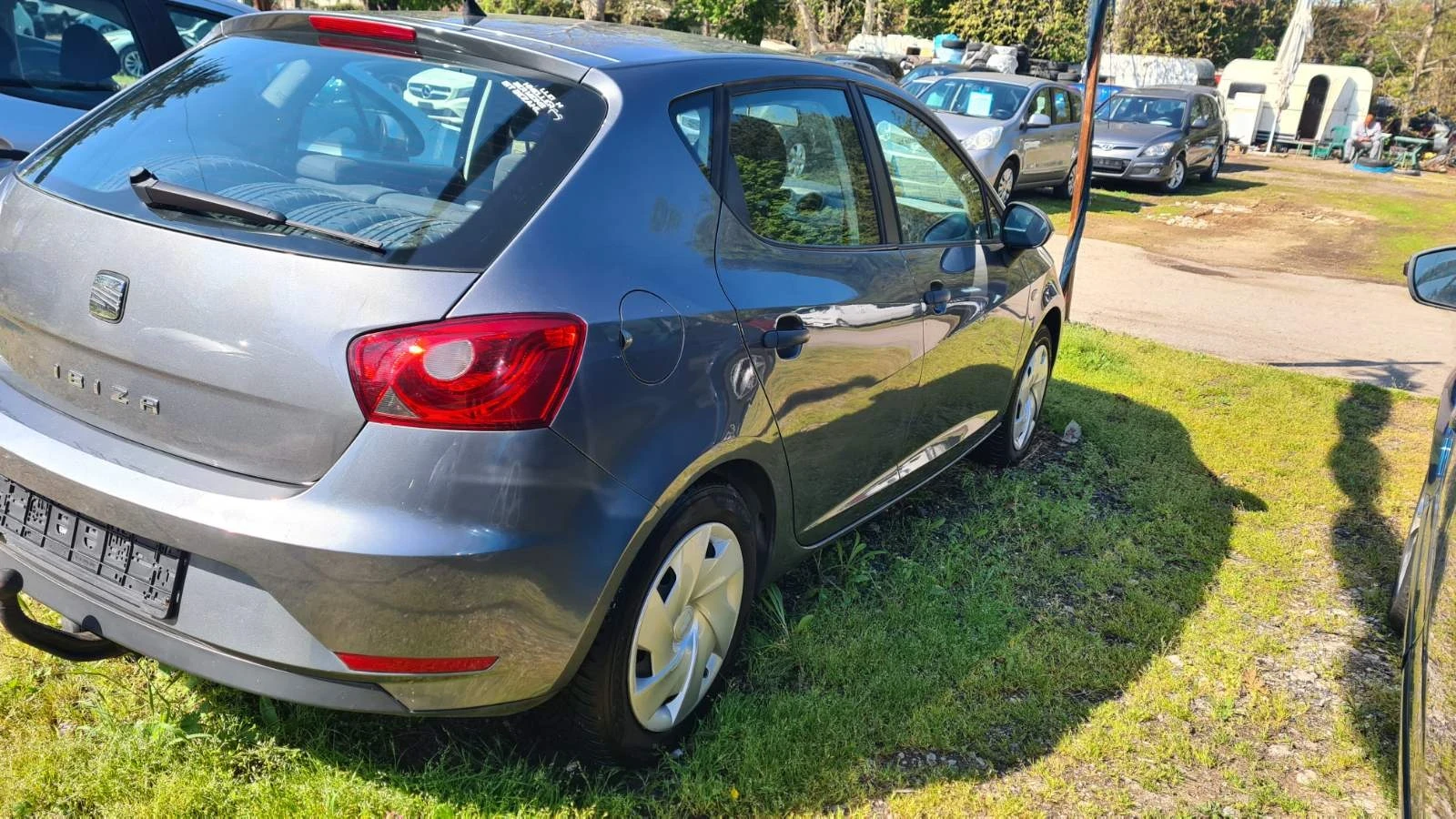 Seat Ibiza, снимка 5 - Автомобили и джипове - 54359401
