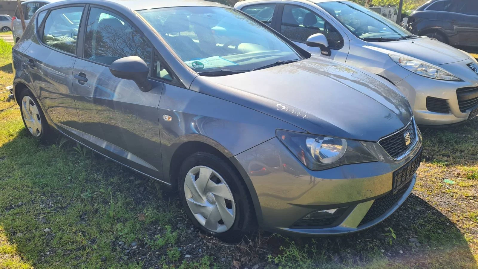 Seat Ibiza, снимка 2 - Автомобили и джипове - 54359401