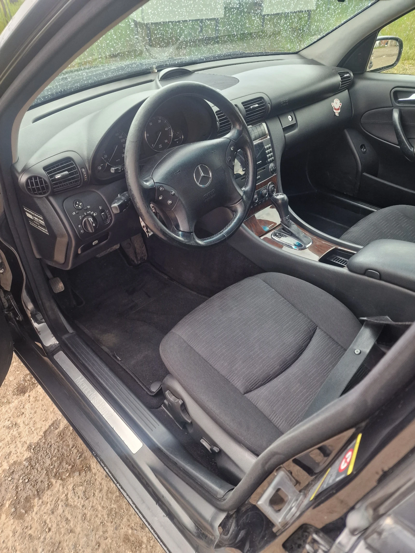 Mercedes-Benz C 200 Om646 122к автоматик , снимка 8 - Автомобили и джипове - 54581010