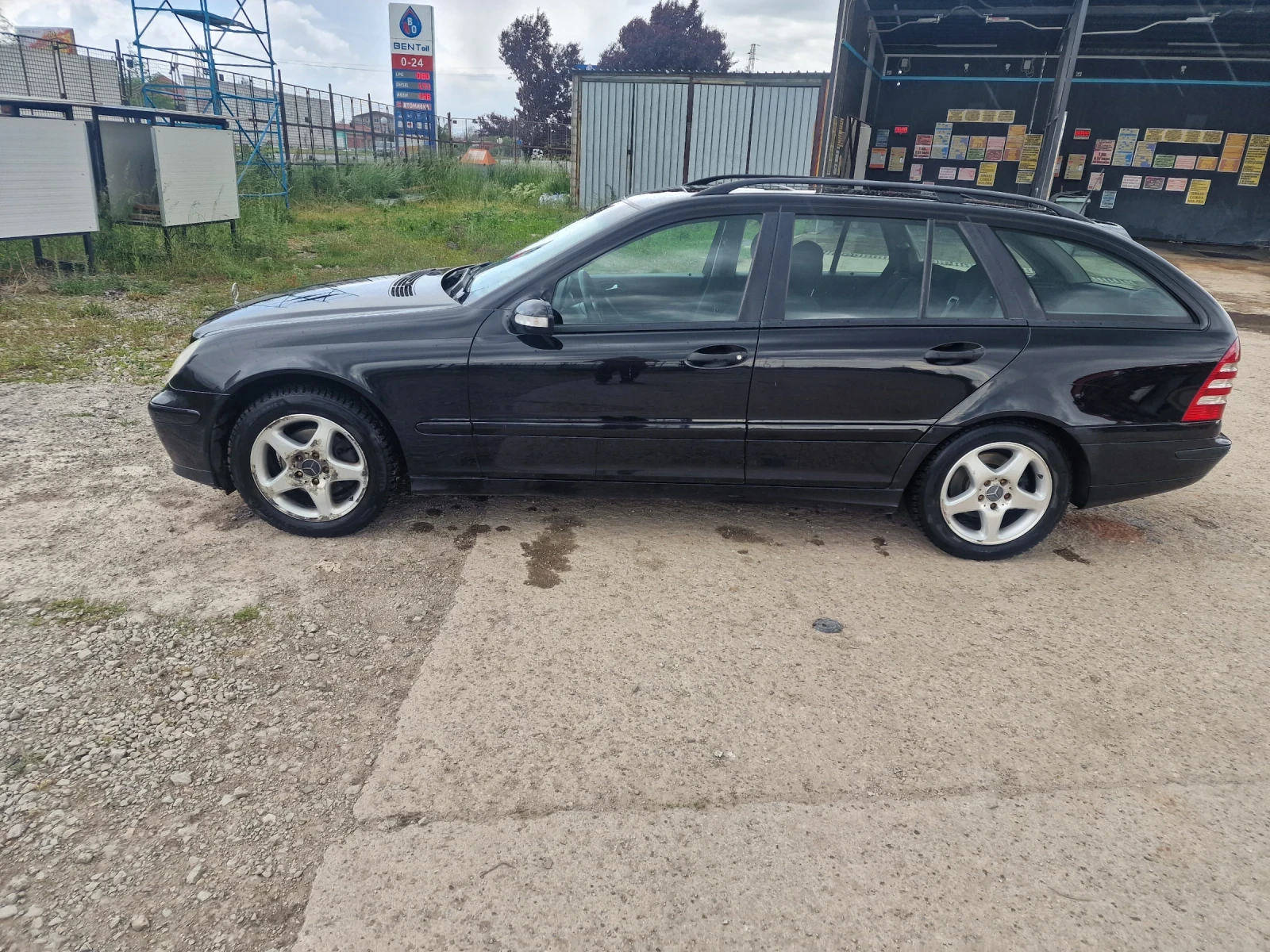 Mercedes-Benz C 200 Om646 122к автоматик , снимка 3 - Автомобили и джипове - 54581010