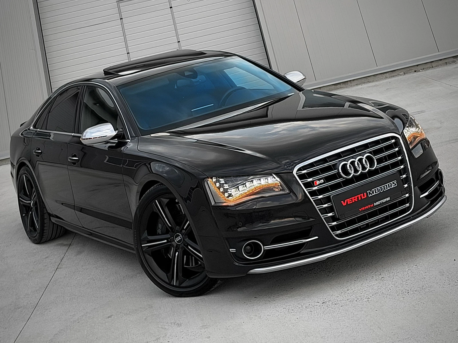 Audi S8 4.0 V8/ 3xTV/ FULL LED/ CARBON/ ALCANTARA/ 8ZF, снимка 4 - Автомобили и джипове - 54766398