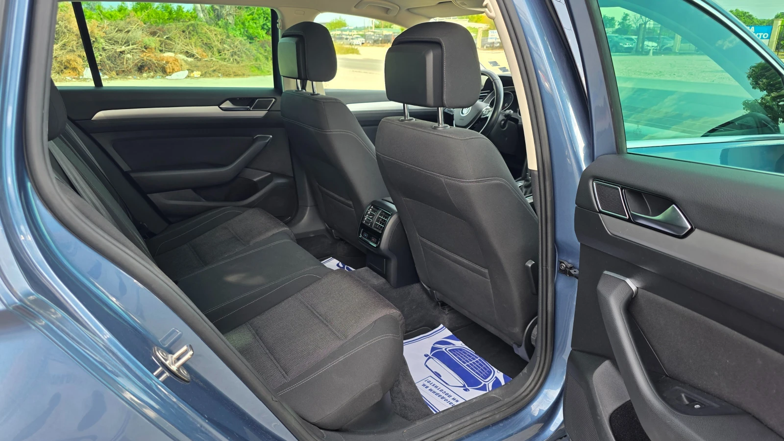 VW Passat KATO ЧИСТО НОВ, снимка 10 - Автомобили и джипове - 55082184