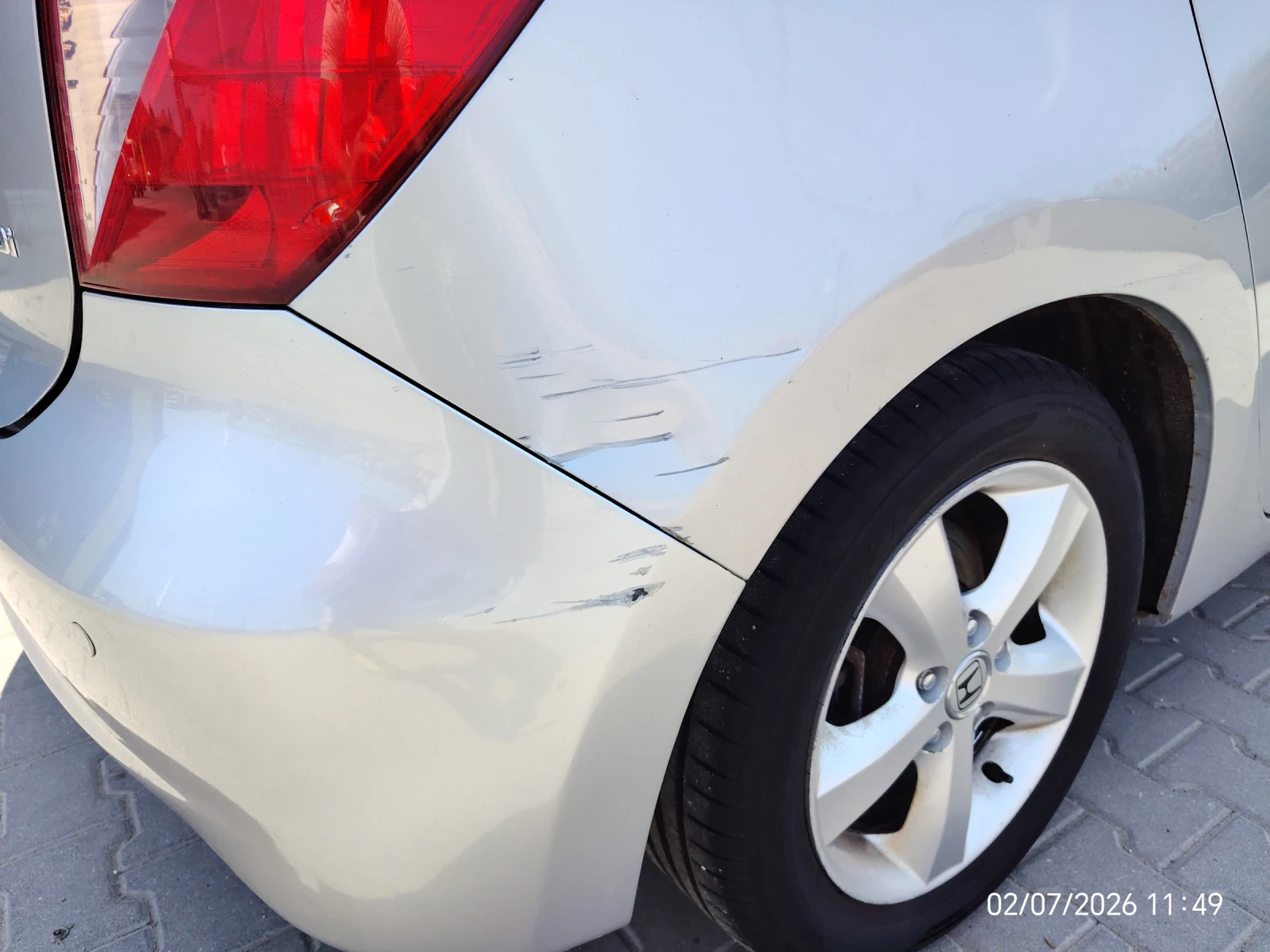 Honda Fr-v, снимка 7 - Автомобили и джипове - 55130868