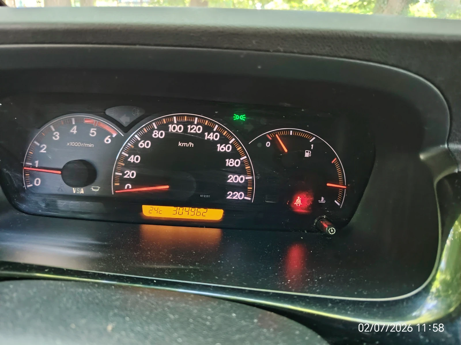 Honda Fr-v, снимка 8 - Автомобили и джипове - 55130868